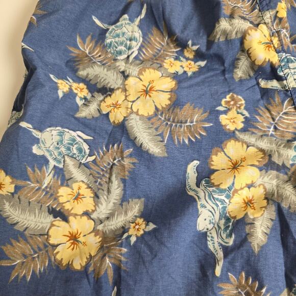 Allen Solly Blue Floral Print with Turtles Board Shorts size XL - Picture 4 of 10